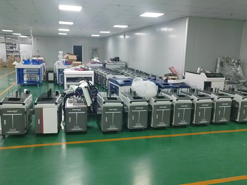 三合一手持式激光焊接、清洗、切割機(jī)