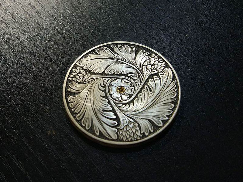 數(shù)控銑床用于金屬雕刻項目