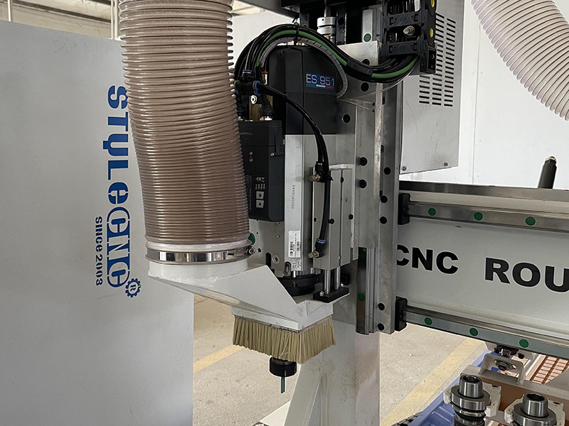 9KW HSD 風(fēng)冷主軸 5x10數(shù)控雕刻機(jī)