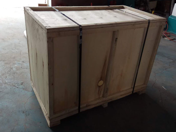 小型臺(tái)式木工車床套裝，適用于木工工藝品車削