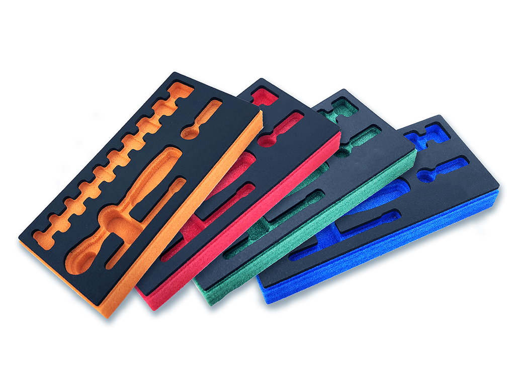 用于 EVA 泡沫托盤項(xiàng)目的振動(dòng)刀切割機(jī)